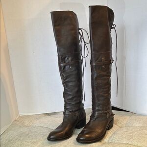 BCBG GENERATION ADRICE BROWN LEATHER KNEE-HIGH BACK LACE UP SZ 8